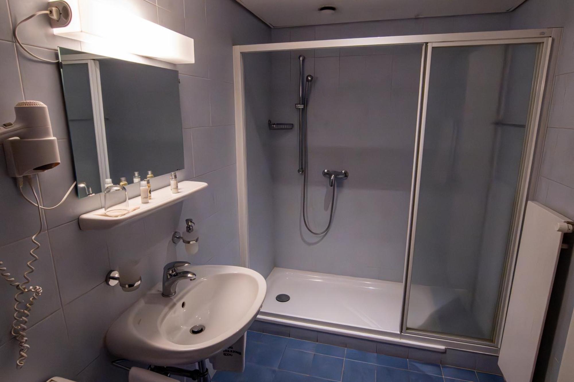 Albergo Stazione Bodio Екстер'єр фото