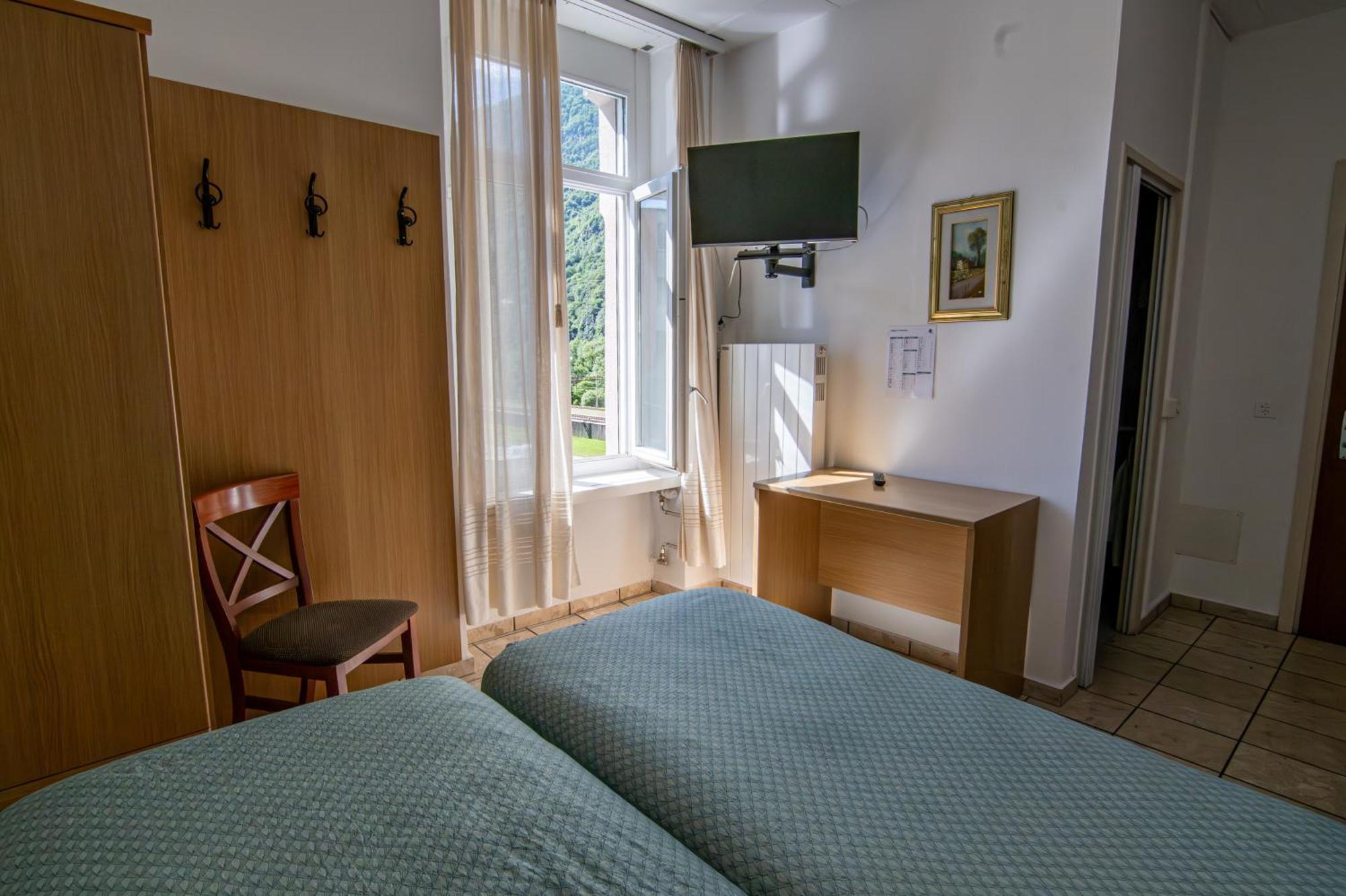 Albergo Stazione Bodio Екстер'єр фото